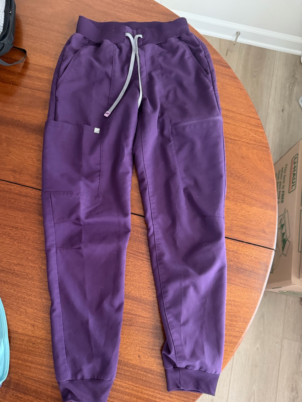 Fabletics Deep Purple Women’s Scrub set